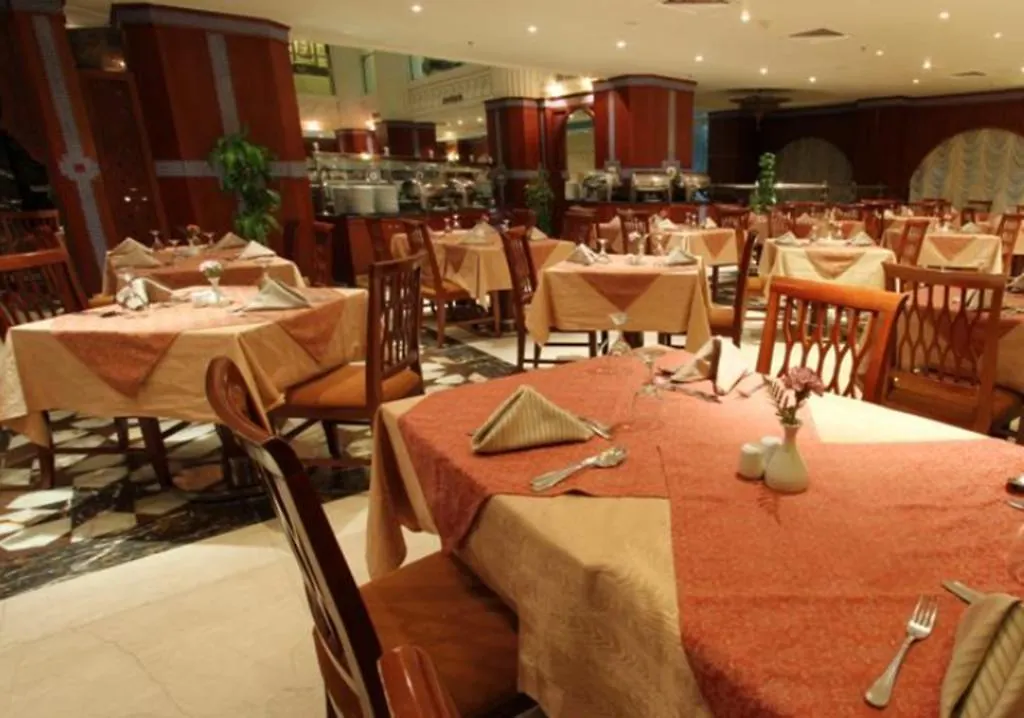 ***  Ramada Madinah Al Hamra Hotel Medina Saudi Arabia