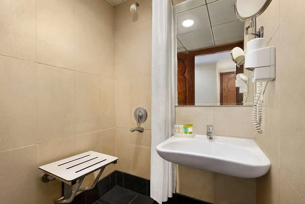 Ramada Madinah Al Hamra Hotel Medina